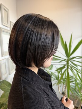 アンディ ニジュウサンド クリエイション(and D 23℃ creation) ボブ/丸みボブ/ショートボブ/耳掛け顔まわり