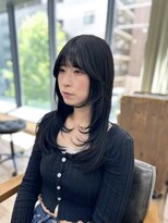 ネオリーブ クーロ(Neolive curro) ロング×小顔レイヤー