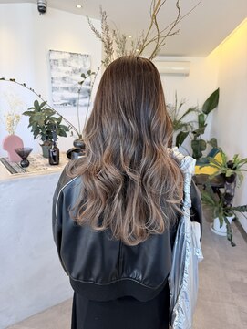 フェーディン(fa/din) グラデーションペールベージュ