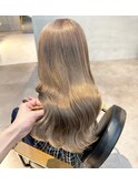 ミルクティーベージュ　艶巻き　