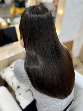 イオ 渋谷(io) 地毛風カラー/地毛風ブラウン/艶カラー/ダークブラウン/艶髪