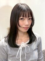 ロッカ(ROCCA)&nbsp;暗めカラーレイヤーミディ×シースルーバング