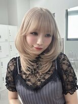 ベレーザシェルト(Beleza scelto)&nbsp;20282_ヘーゼルハニーブラウンハイトーンオン眉ハッシュカット