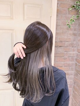 アリア バイ アルティナ(alia by artina) インナーカラー×グレーパール  [橋本/橋本駅]