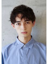 ゼンコー アオヤマ(ZENKO Aoyama)&nbsp;アップバング×黒髪×スパイラルパーマ×ツーブロック[表参道]