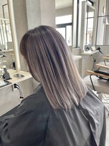 ムード カナザワ(mood kanazawa)&nbsp;透明感グレーバレイヤージュ◎