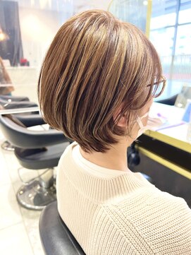 アース 春日部店(HAIR&MAKE EARTH) ショートボブ×ハイライト