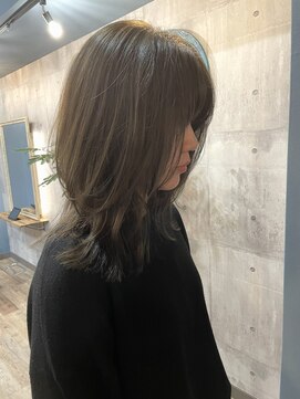 ラポ(lapo) オリーブカラーのくびれスタイル