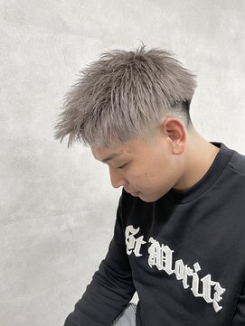 サン 心斎橋(SAN) アップバング/ジェットモヒカン/グレー/ハイトーン/モテる束間