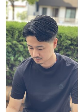 フォーコーナーズカットショップフェイビーズ 名古屋西(FourCornersCutShop favey's) ビジネスヘア/刈り上げ/メンズカット