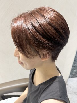 アミティ(AMITY) ハンサムショート×ピンクブラウン