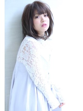 オーロ 塚口店(ORO) ふんわりミディアム似合わせカット