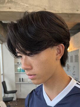 バイフィフス 原宿/表参道(by fifth) ナチュラルセンターパートウルフニュアンスパーマシャドウパーマ