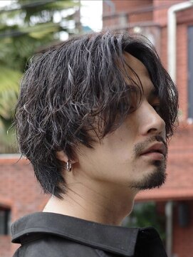 フィフス 大分(fifth) 大分センターパートショートウルフツイストスパイラルパーマ緩め