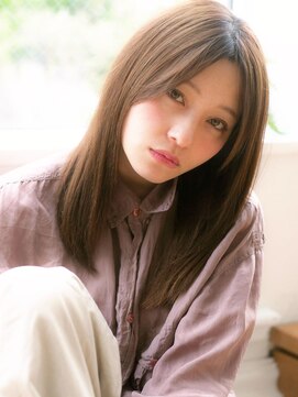 ヴィヴィ(VIVIE) 暗髪ココアベージュオリーブグレージュひし形くびれヘアレイヤー