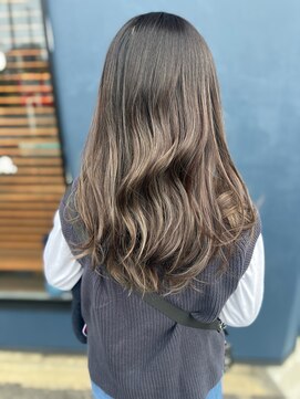 コーラルクリーク(Coral Creek) ブリーチ履歴活かしグラデーション