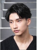 レタッチ バイ フィフス 天神大名(RETOUCH by fifth)&nbsp;天神メンズパーマフェザーパーマシャドウパーマセンターパート