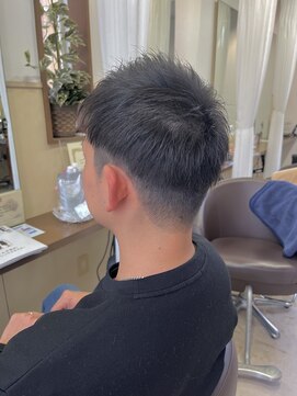 コア フィール ア デイ(COIFFURE A DAY) 《見附 今町》