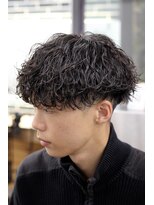 リスター(ReStar)&nbsp;心斎橋ツイストパーマ波巻きフェザーマッシュセンターパート
