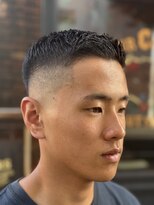 フォーコーナーズ(Four Corners) スキンフェードツーブロック刈り上げジェットモヒカンマンバン