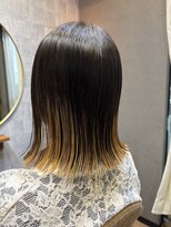 ビスケ(BiSKe)&nbsp;ルーツカラーアンブレラカラー毛先カラーグラデーションカラー