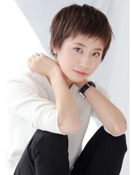 シーズ 栄(sea's) ラフでナチュラルなショ-ト