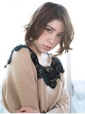 【QUATRO】クラシカル×ミルクティーカラー