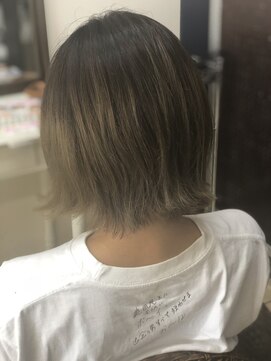 グラスペディア(graspedia) 【グラスペディア広島】バレイヤージュ切りっぱなし外ハネボブ