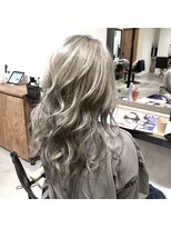 ティー リュクスボーテ(T LUXE BEAUTE)&nbsp;グレージュ/シアーベージュ/ワンブリーチ