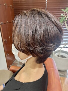 ナイーヴ NAIVE ハンサムショート