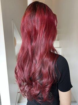 テテ(TETE) レッドカラー 心斎橋×長堀橋