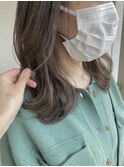 根元白髪染め 毛先アッシュベージュのグラデーションカラー