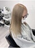 ダブルブリーチでシルバーベージュ
