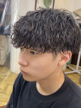 レボルトヘアー(R EVOLUT hair) 【関口柊太】波巻きパーマ