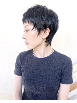 モリオ フロム ロンドン 成増店 【morio成増/一戸】大人可愛い黒髪ウルフショート