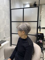 イーズ バイ インス(Yeeee.s by INCE)&nbsp;白髪ぼかし/白髪改善カラー/ショート/透明感カラー/脱白髪染め