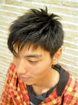 カットスタジオ モルトンの写真/経験豊富なスタイリストの丁寧なカウンセリングが人気の秘密。あなたにピッタリの魅力引き出すスタイルに♪
