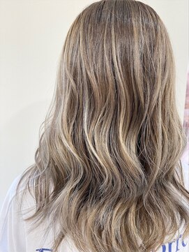 ニューヨークニューヨーク 大久保店(NYNY) ハイライトグラデーション