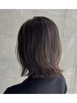 ジーナ 姪浜(Zina)&nbsp;ウルフボブ