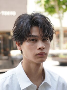 フィフス(fifth) 原宿メンズセンターパートニュアンスフェザーパーマ緩めfifth