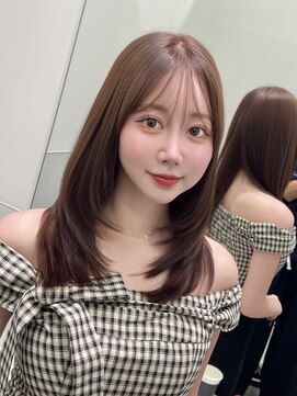 ミディアムレイヤーワンカールブラウン