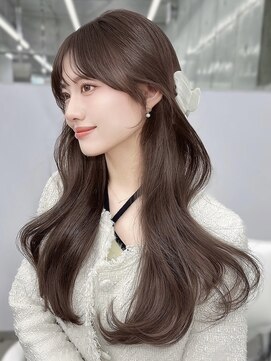 透明感ショコラグレージュ/ロングレイヤー/顔周りカット/表参道