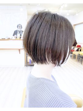 モリオ フロム ロンドン 成増店 【morio成増 セリザワ】ショートボブ