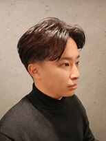 ワンワンオー バーバーショップ 長浜店(@110 BARBER SHOP)&nbsp;センターパート・ツーブロック