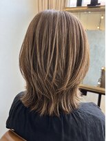 ヘアアンドアイラッシュ ココアンジェ くりえいと宗像店(Coco Ange) ミディアムレイヤー