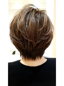 アッシュ 中目黒店(Ash) 大人ショートボブ・ハンサムショート