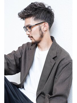 メイドマンバーバーショップ 西宮北口(MADE MAN BARBER SHOP) 【西宮初かりあげ専門店☆】フェードバーバーツーブロビジネス