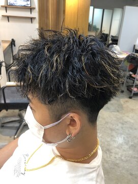 エルオム(EL.HOMME) 【YUKI】ハイライト×ツイスパ×アップバング