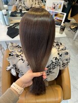【Noa】縮毛矯正とカラーの同時施術