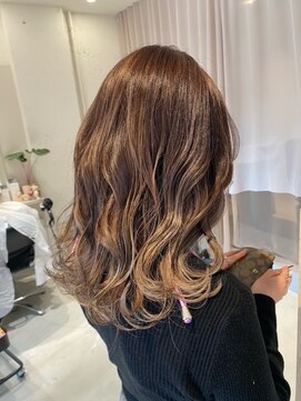 トラスト(TRUST) 全頭ハイライト